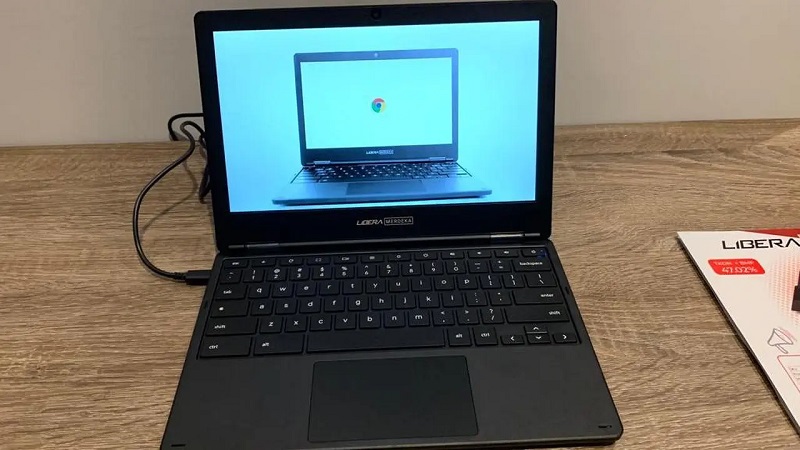 Kemenperin Luncurkan Laptop Chromebook Buatan Indonesia