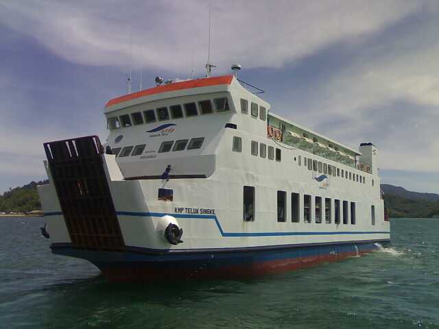 Waspada Calo, Penumpang Kapal Ferry Diimbau Beli Tiket Online