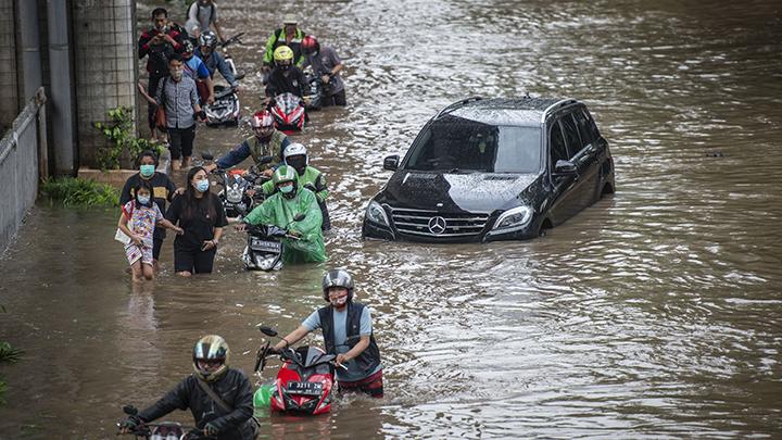 Sebanyak 53 RT di Jakarta Terendam Banjir Pagi Ini, Ketinggian Air Capai 2 Meter