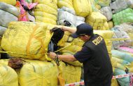 Bea Cukai dan Bareskrim Polri Musnahkan 7.363 Pakaian Bekas Impor Senilai Rp80 Miliar